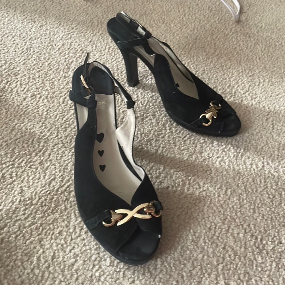 Thom Browne suede heels